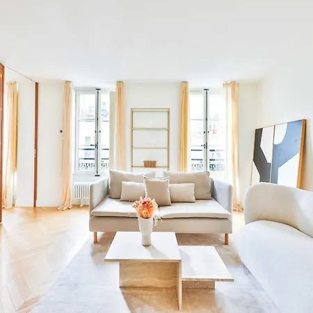 Beautiful Modern 3 Bdr 6p C Ur De *