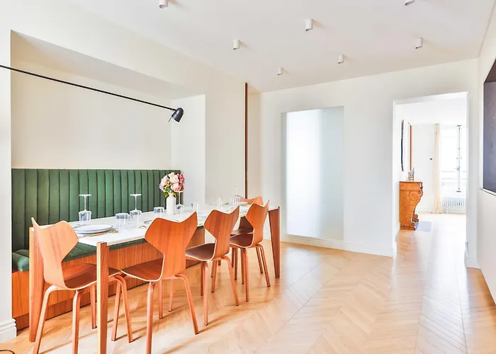 Beautiful Modern 3 Bdr 6p C Ur De Apartman Párizs